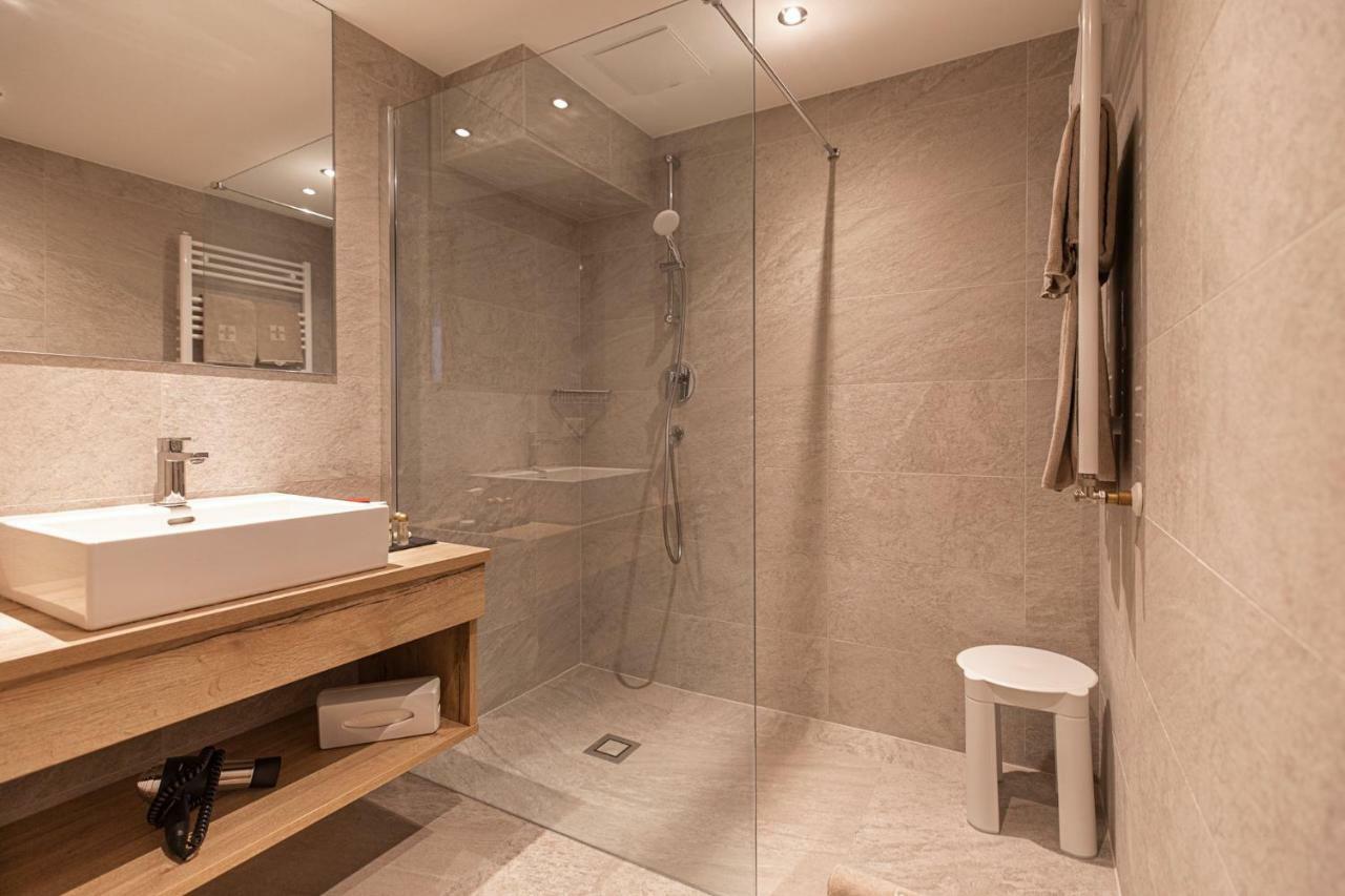 Resl Hotel